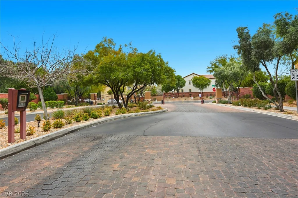 9757 Aleutian, Las Vegas, NV 89178