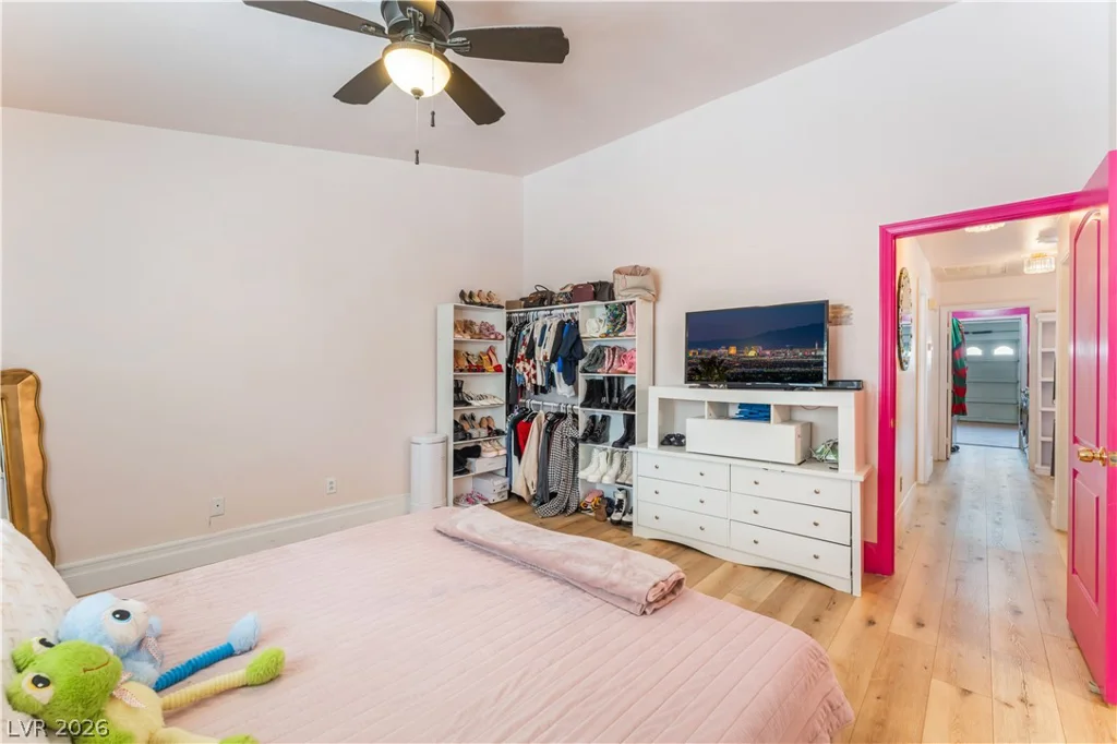1929 Grand Prairie, North Las Vegas, NV 89032