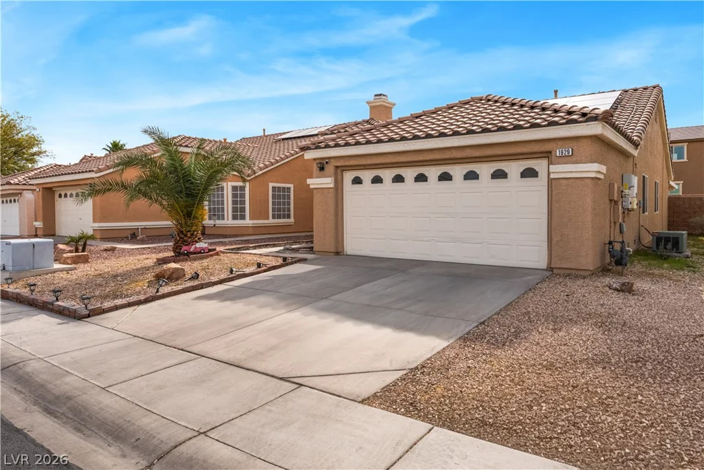 1929 Grand Prairie, North Las Vegas, NV 89032