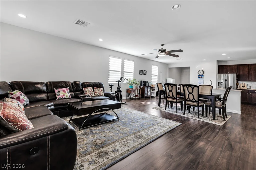 766 Topocoba, Las Vegas, NV 89178