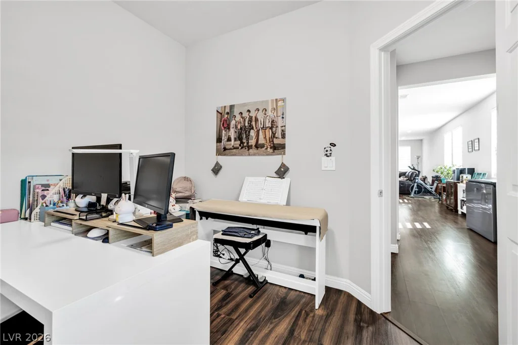 766 Topocoba, Las Vegas, NV 89178