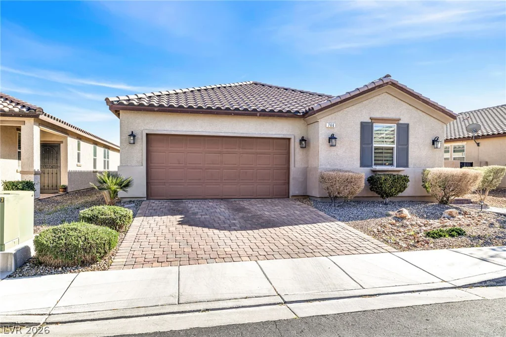766 Topocoba, Las Vegas, NV 89178