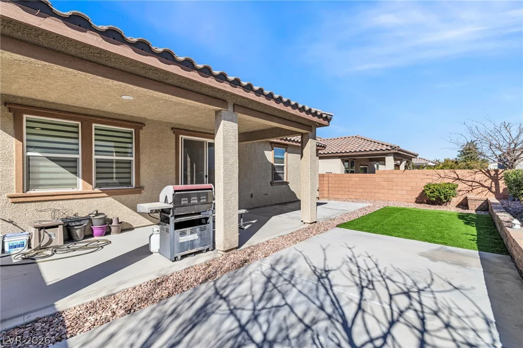 766 Topocoba, Las Vegas, NV 89178