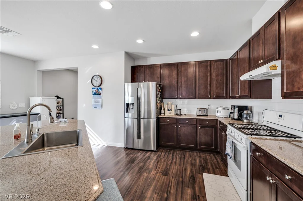 766 Topocoba, Las Vegas, NV 89178