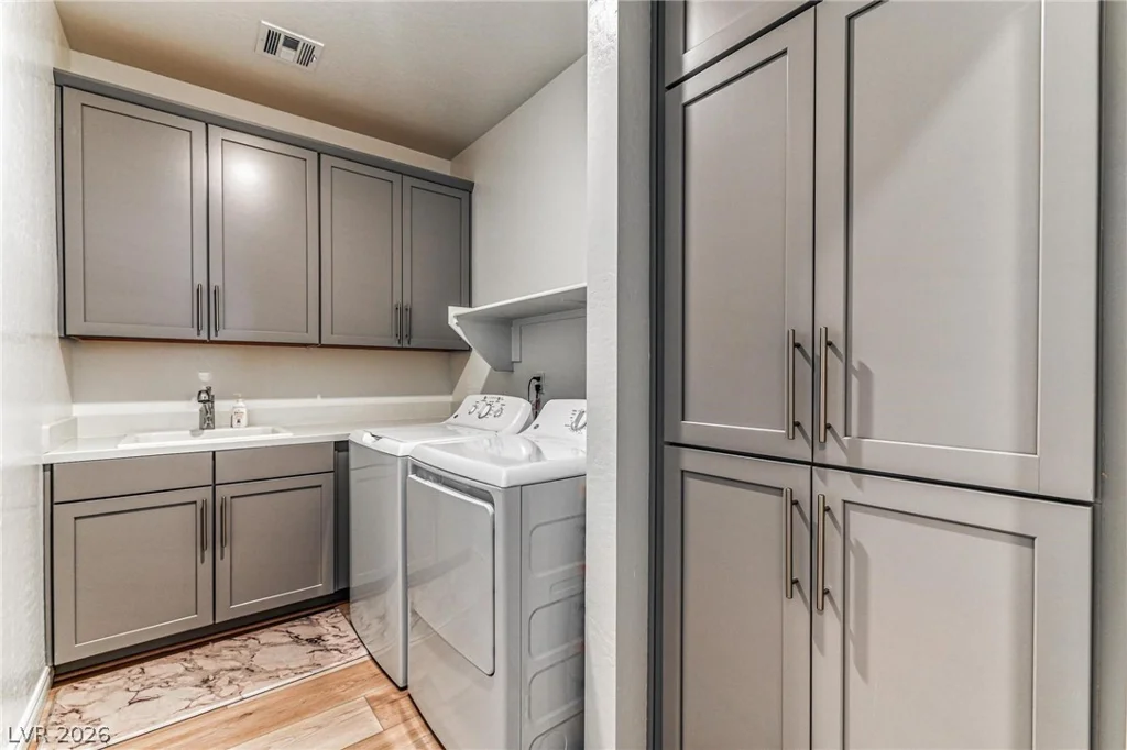 2555 Hampton, Henderson, NV 89052