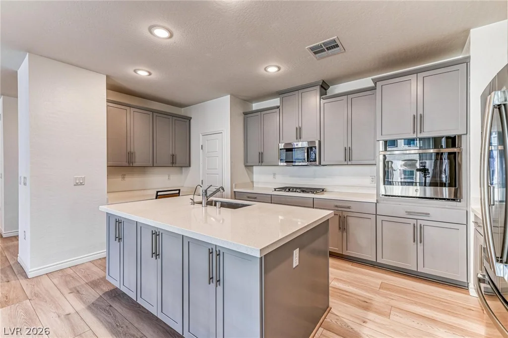 2555 Hampton, Henderson, NV 89052