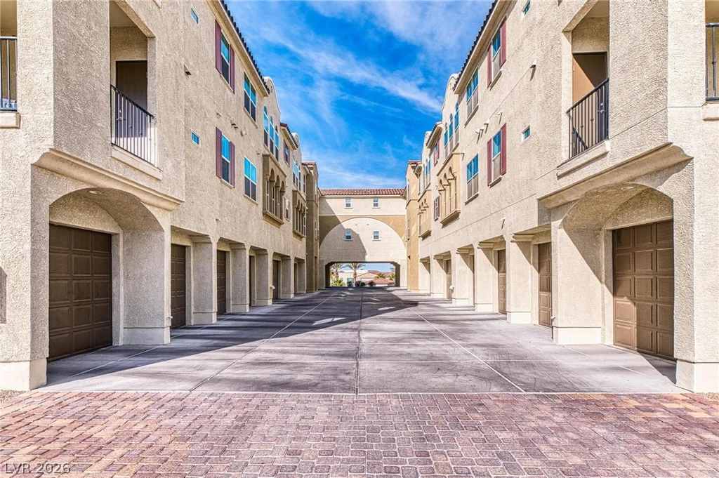 2555 Hampton, Henderson, NV 89052