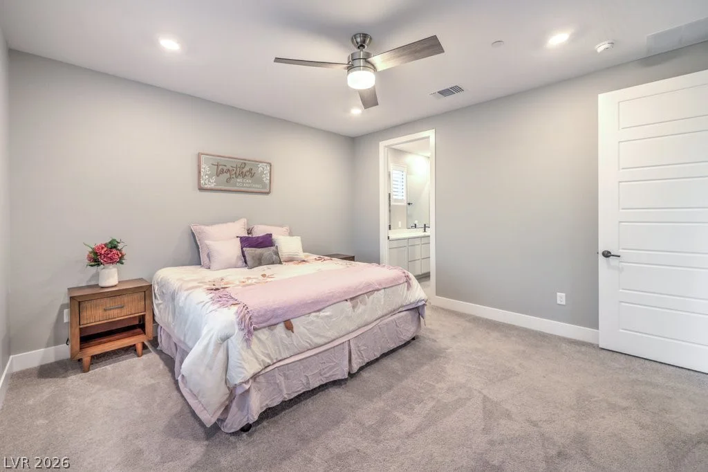 70 Lake Bluff, Henderson, NV 89011