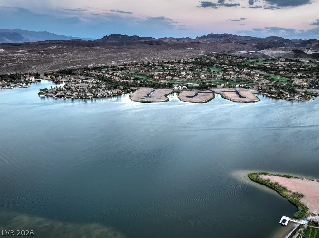70 Lake Bluff, Henderson, NV 89011