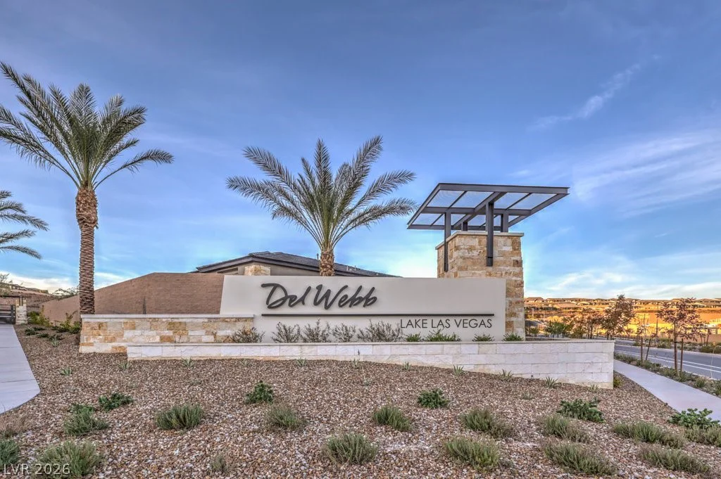 70 Lake Bluff, Henderson, NV 89011