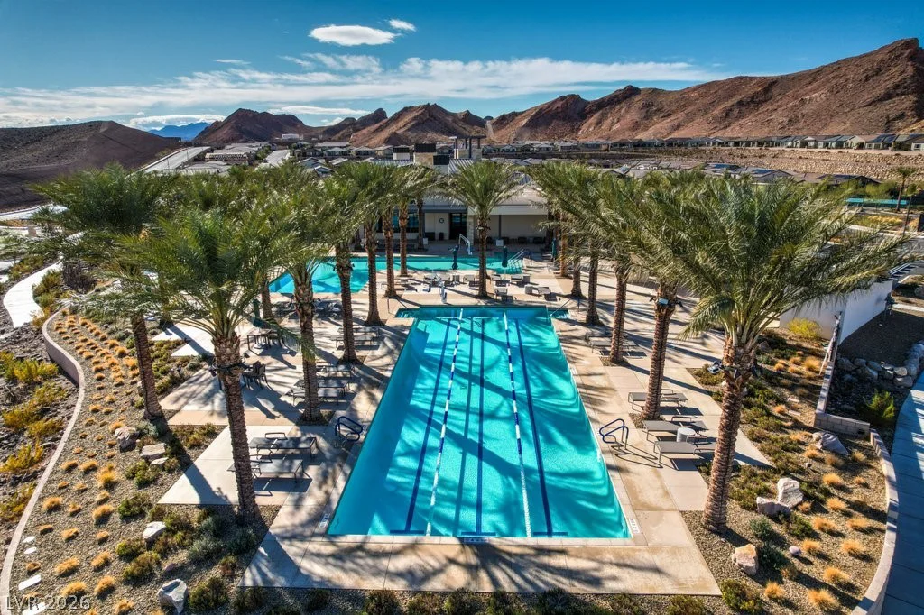 70 Lake Bluff, Henderson, NV 89011