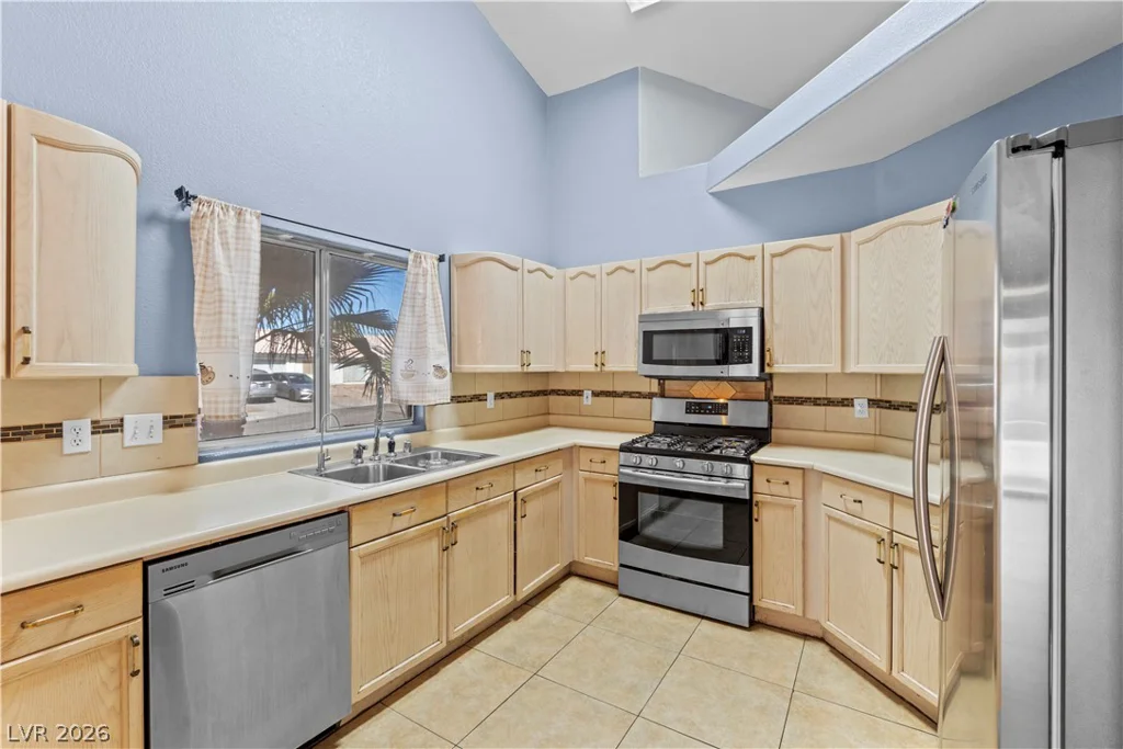 1145 Red Iron, Las Vegas, NV 89110