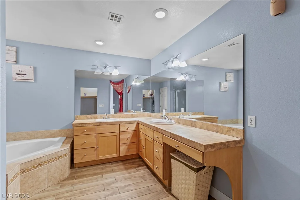 1145 Red Iron, Las Vegas, NV 89110