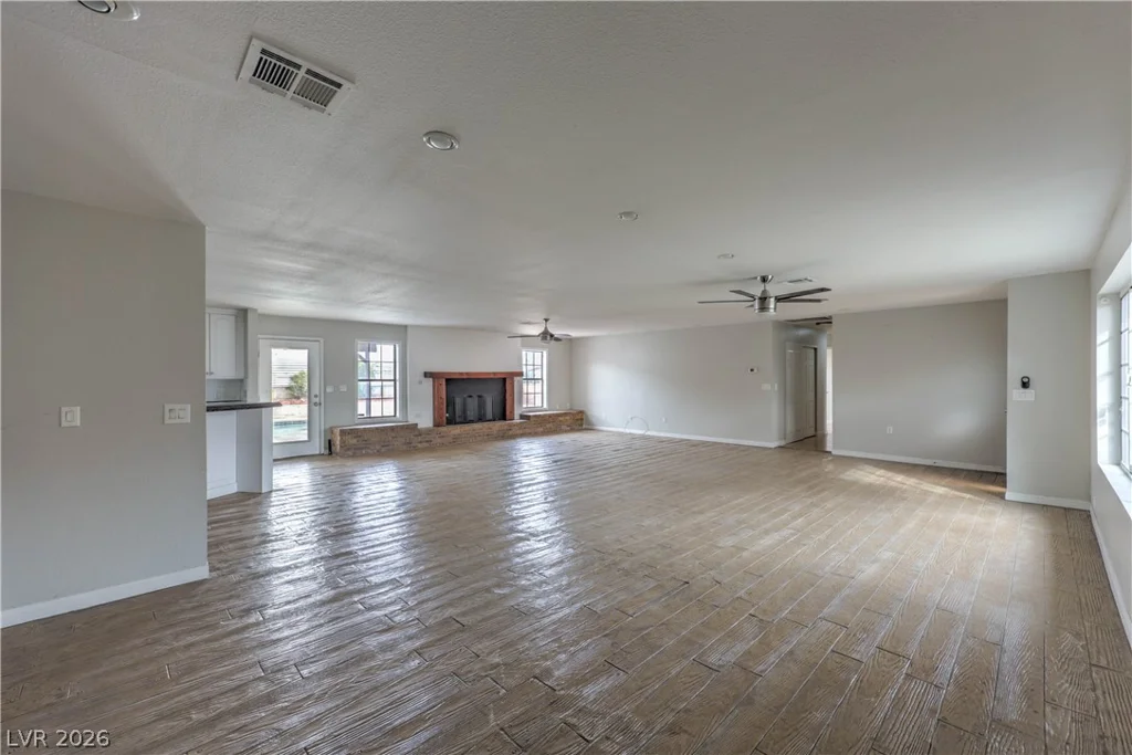 5610 Eldora, Las Vegas, NV 89146