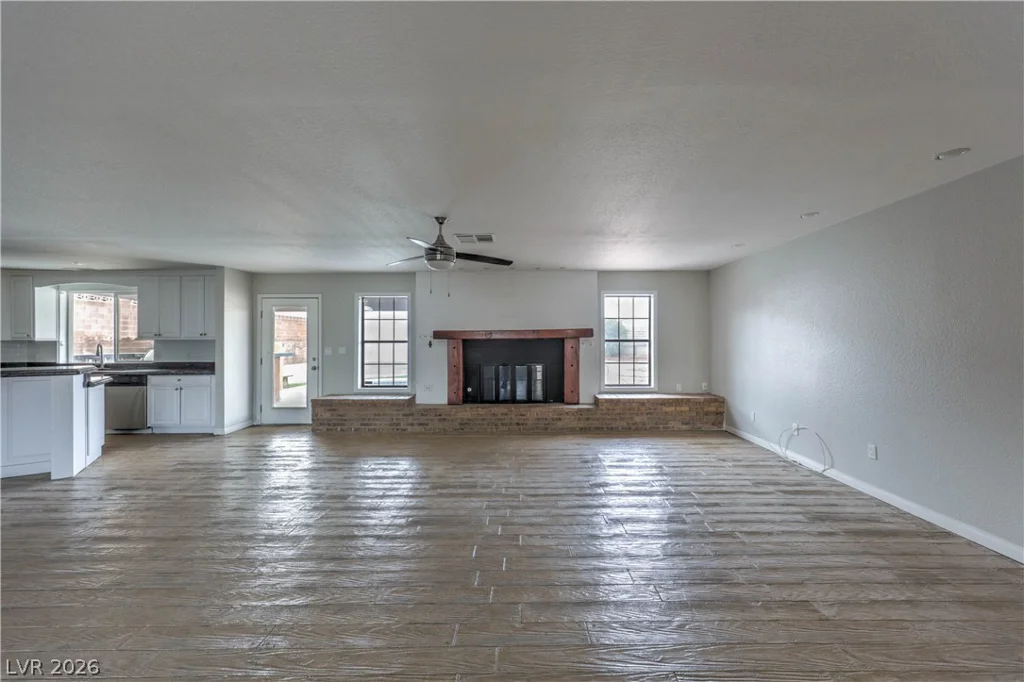 5610 Eldora, Las Vegas, NV 89146