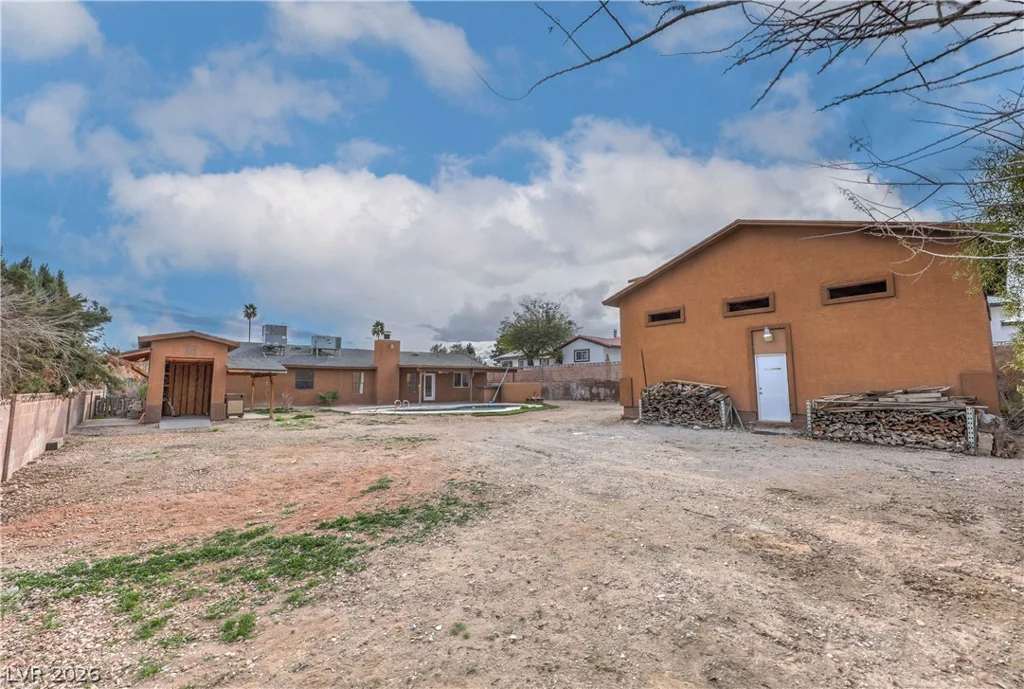 5610 Eldora, Las Vegas, NV 89146