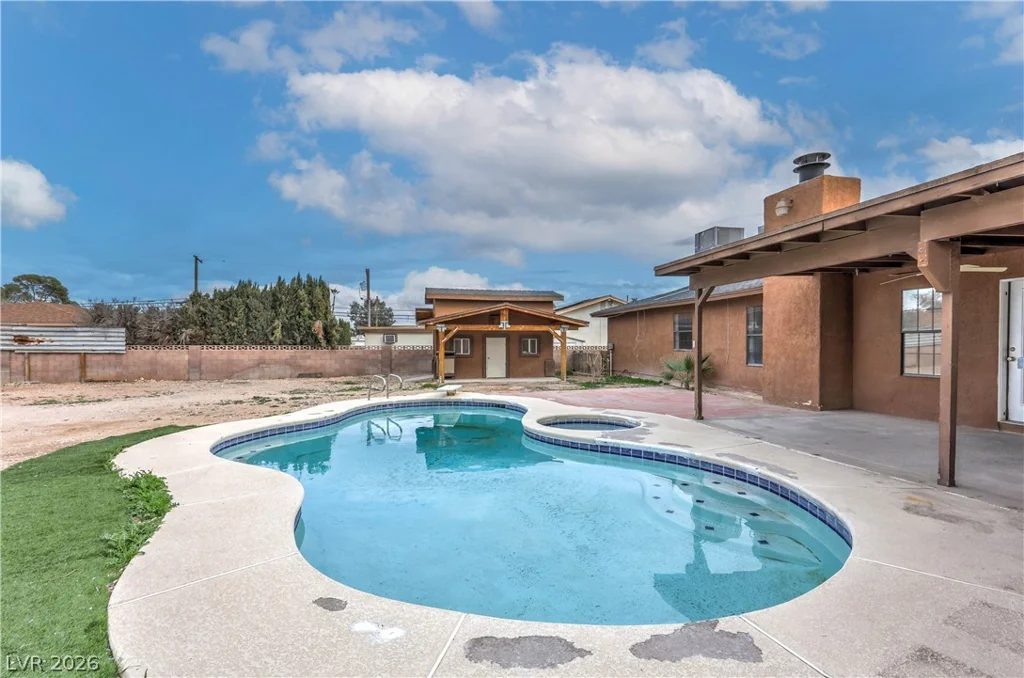 5610 Eldora, Las Vegas, NV 89146