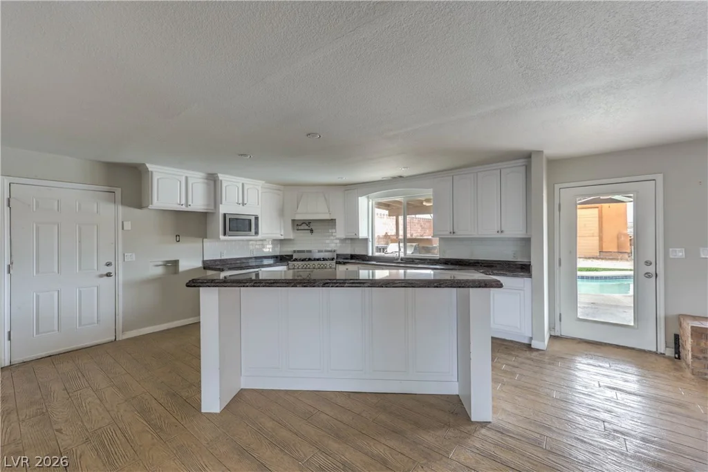 5610 Eldora, Las Vegas, NV 89146