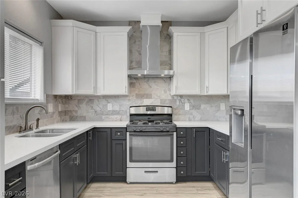6732 Fort Benton, Las Vegas, NV 89122