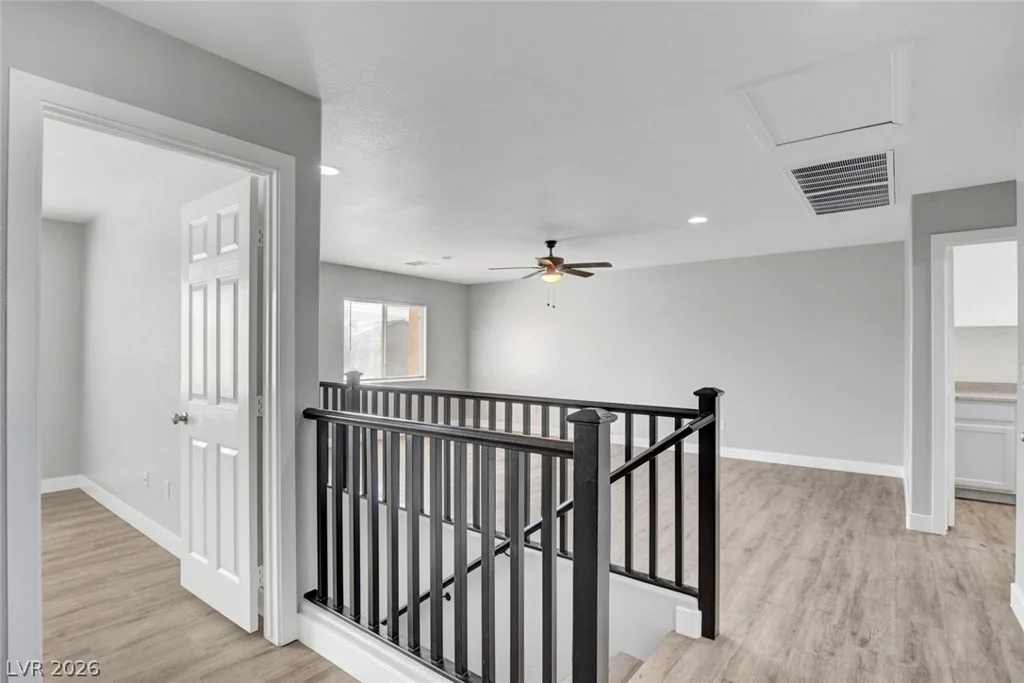 6732 Fort Benton, Las Vegas, NV 89122