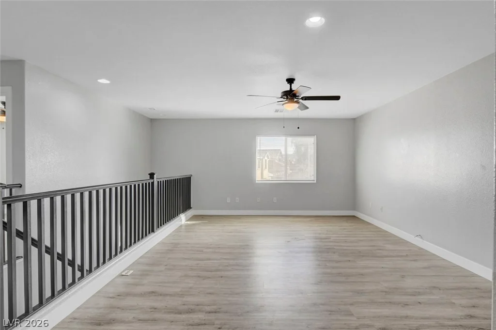 6732 Fort Benton, Las Vegas, NV 89122