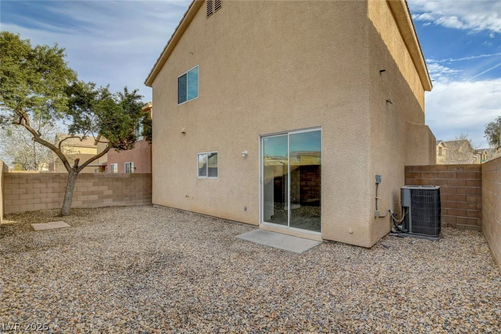 6732 Fort Benton, Las Vegas, NV 89122