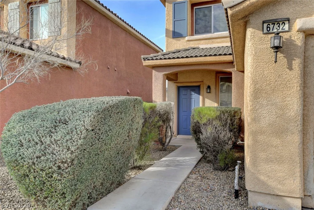 6732 Fort Benton, Las Vegas, NV 89122