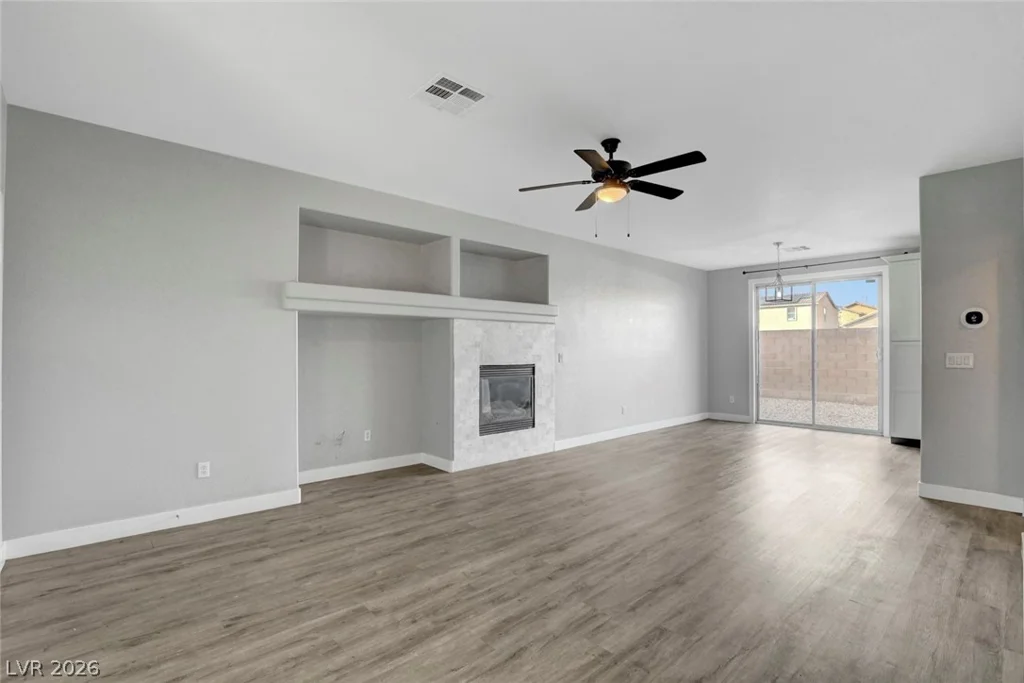 6732 Fort Benton, Las Vegas, NV 89122