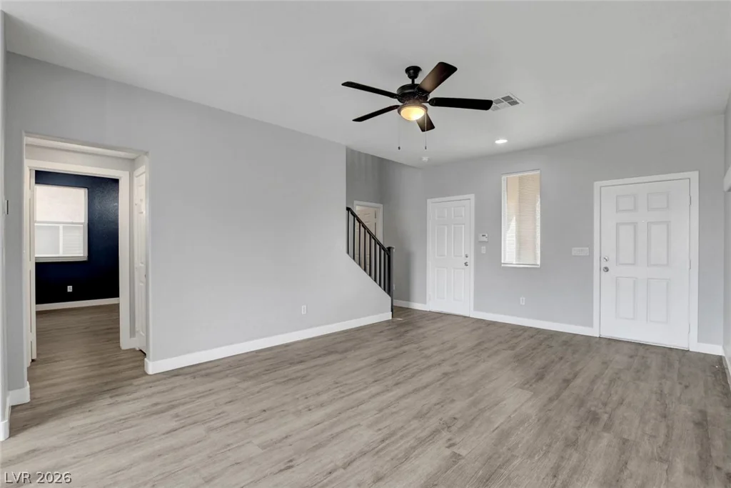 6732 Fort Benton, Las Vegas, NV 89122