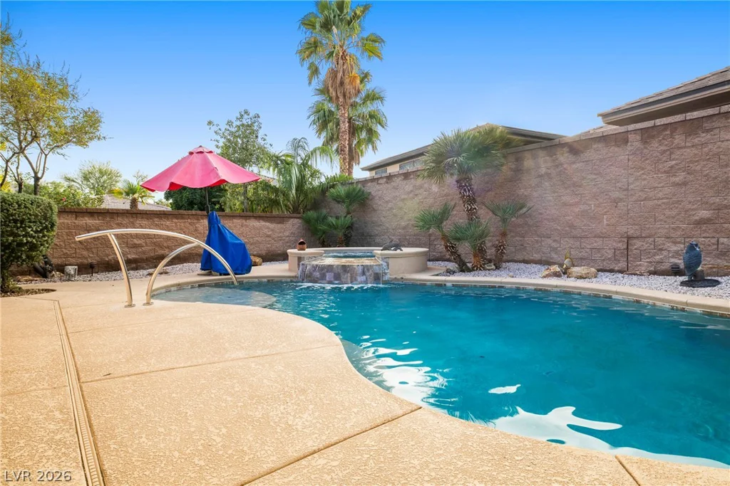 7263 Pinfeather, North Las Vegas, NV 89084
