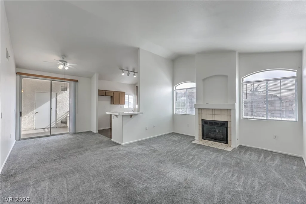 1405 Nellis, Las Vegas, NV 89104