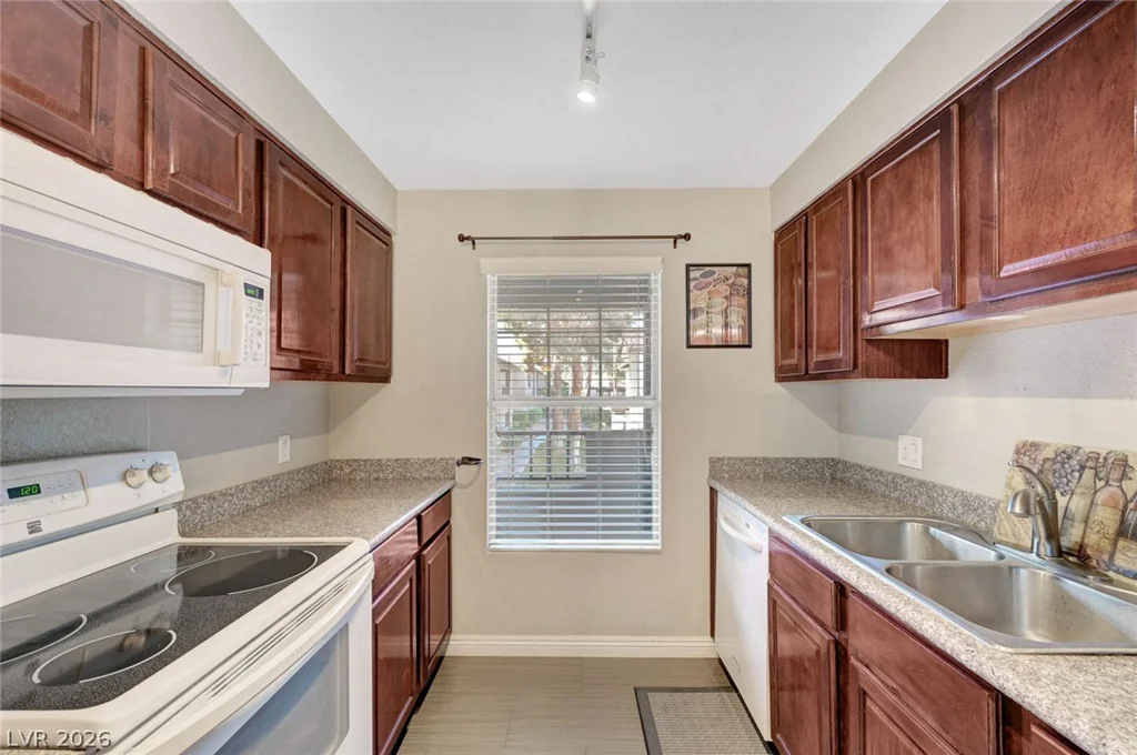 2606 Durango, Las Vegas, NV 89117