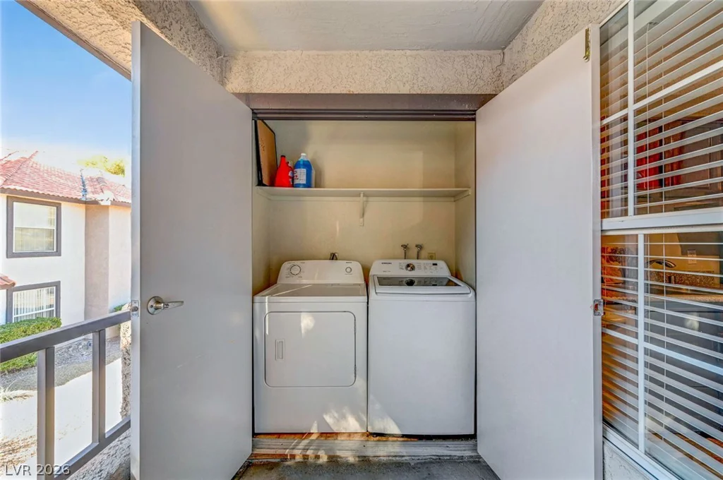 2606 Durango, Las Vegas, NV 89117