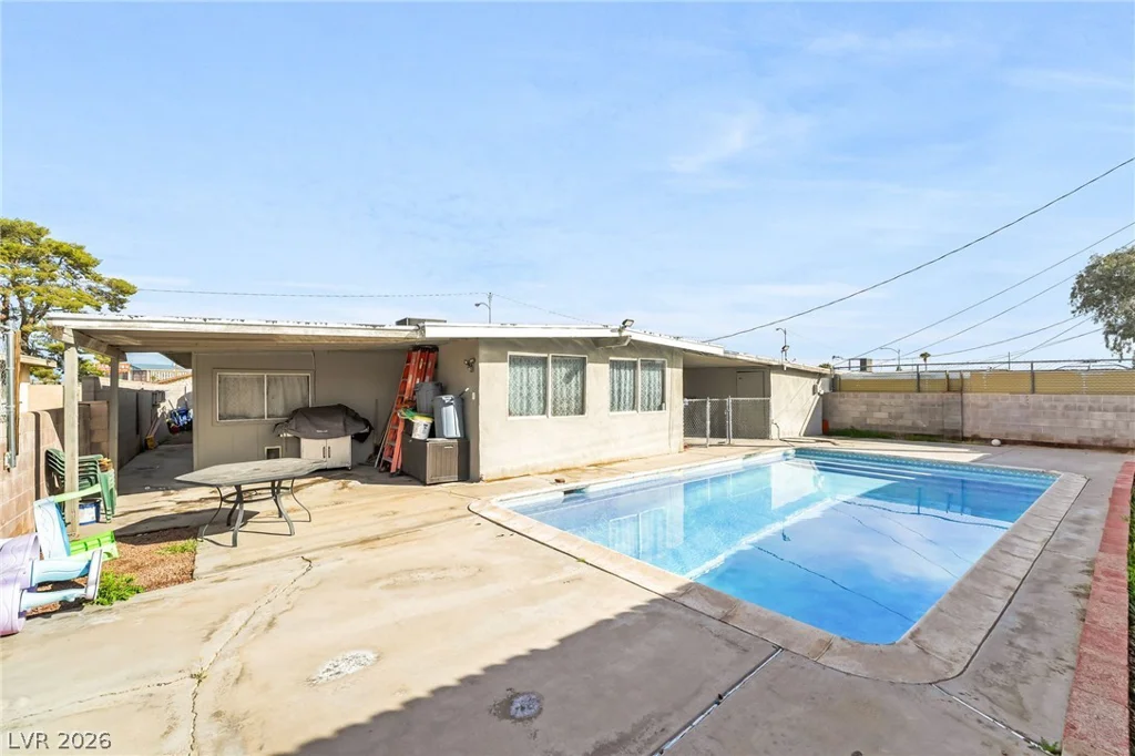 5133 Sun Valley, Las Vegas, NV 89122