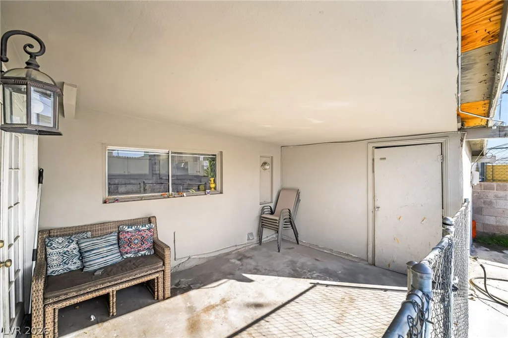 5133 Sun Valley, Las Vegas, NV 89122