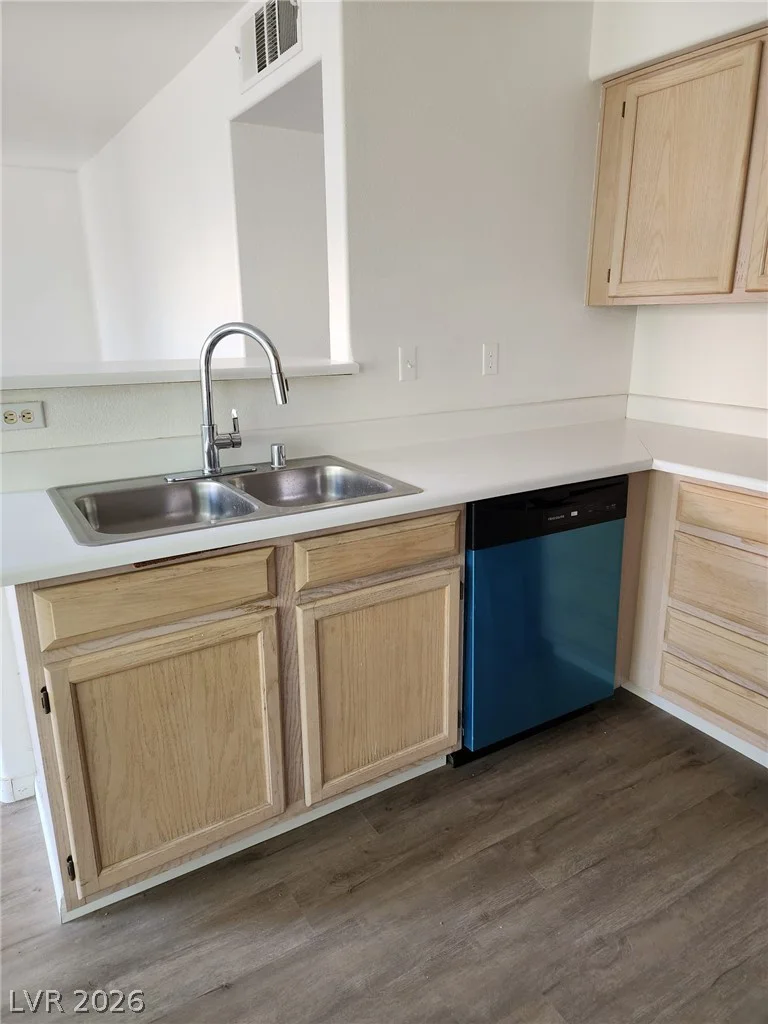 3425 Russell, Las Vegas, NV 89120