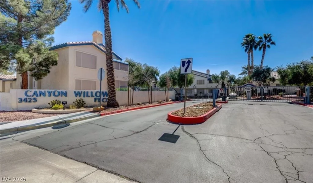3425 Russell, Las Vegas, NV 89120