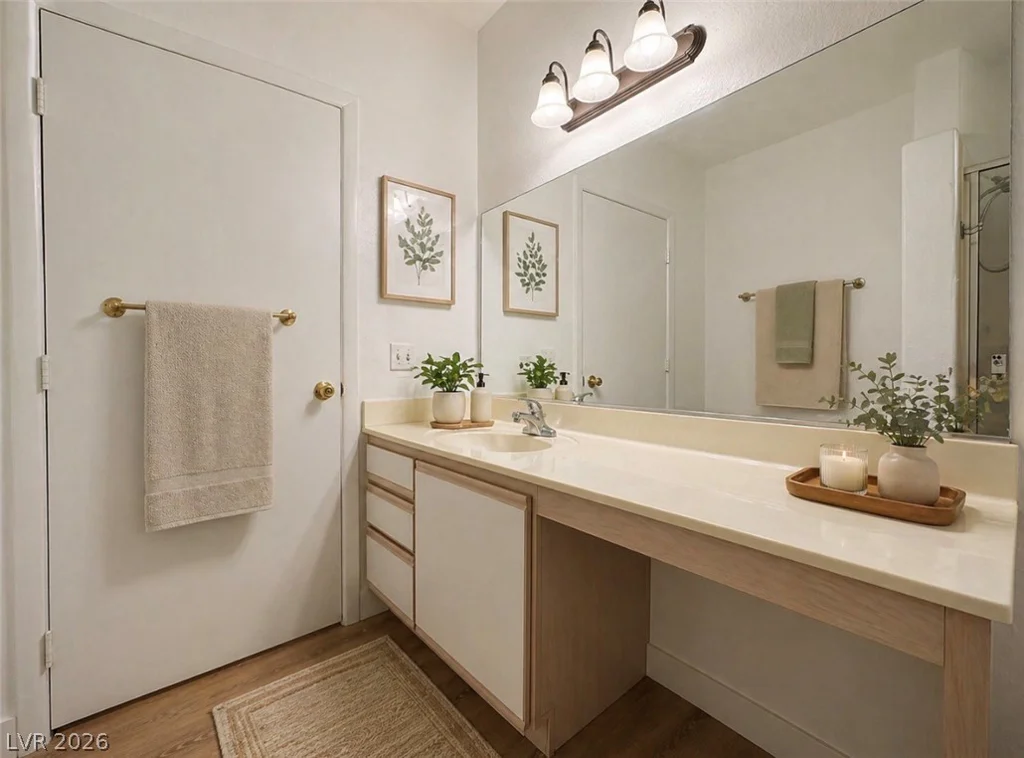 5751 Hacienda, Las Vegas, NV 89122