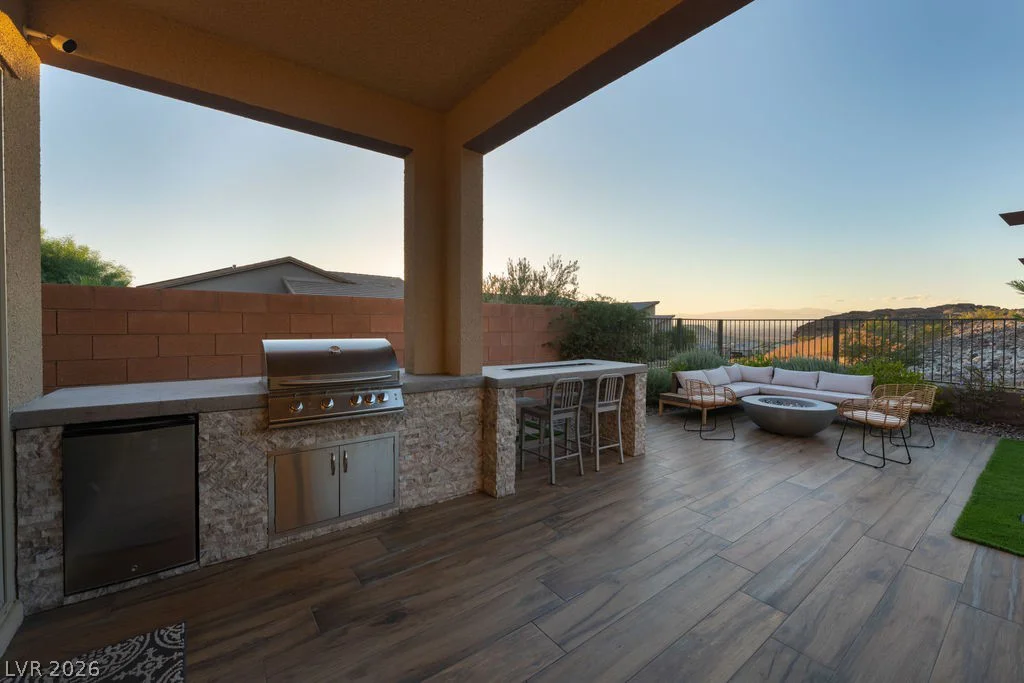 68 Alta Cascata, Henderson, NV 89011