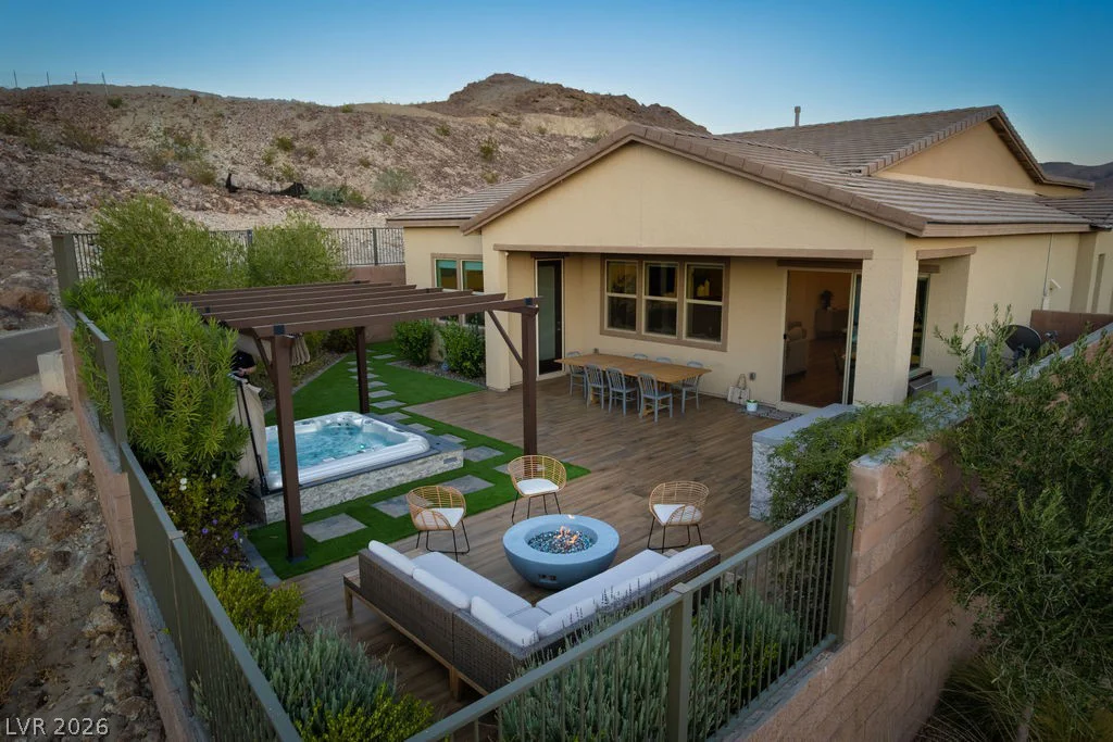 68 Alta Cascata, Henderson, NV 89011