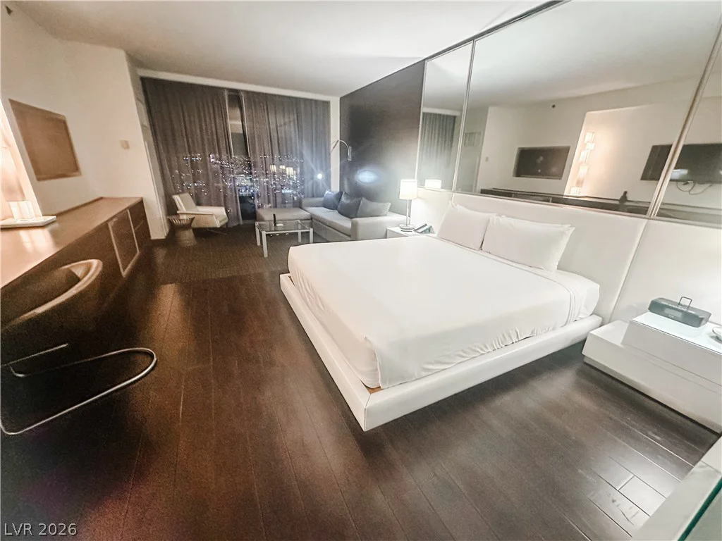 4381 Flamingo, Las Vegas, NV 89103