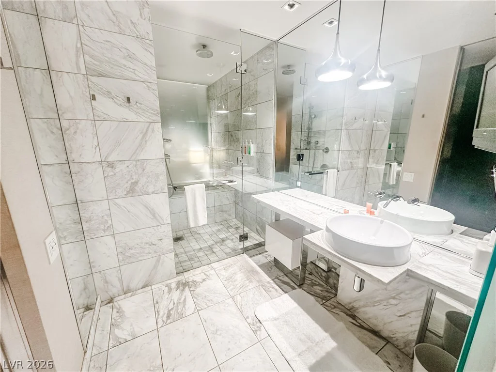 4381 Flamingo, Las Vegas, NV 89103