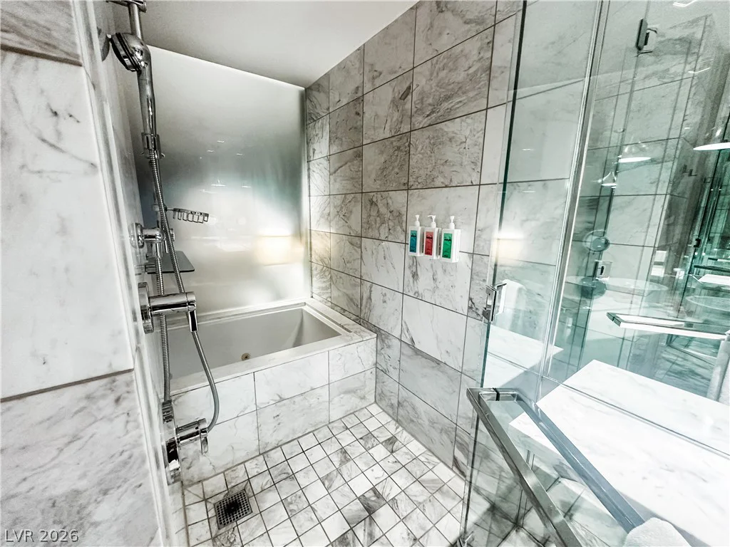 4381 Flamingo, Las Vegas, NV 89103