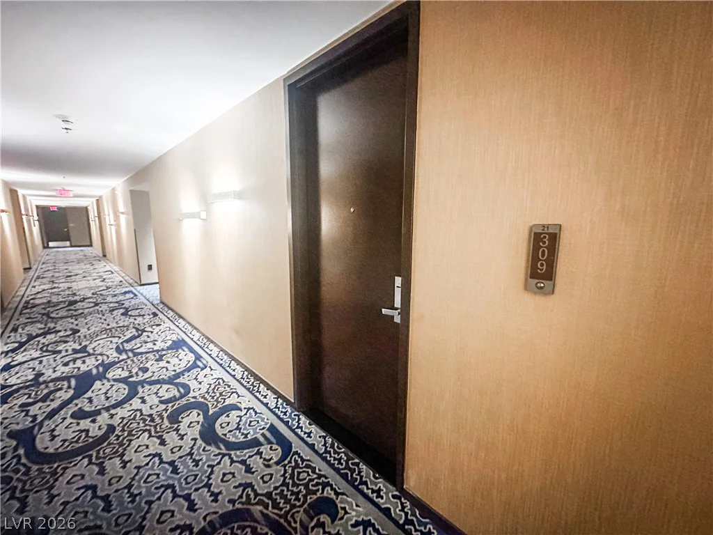 4381 Flamingo, Las Vegas, NV 89103