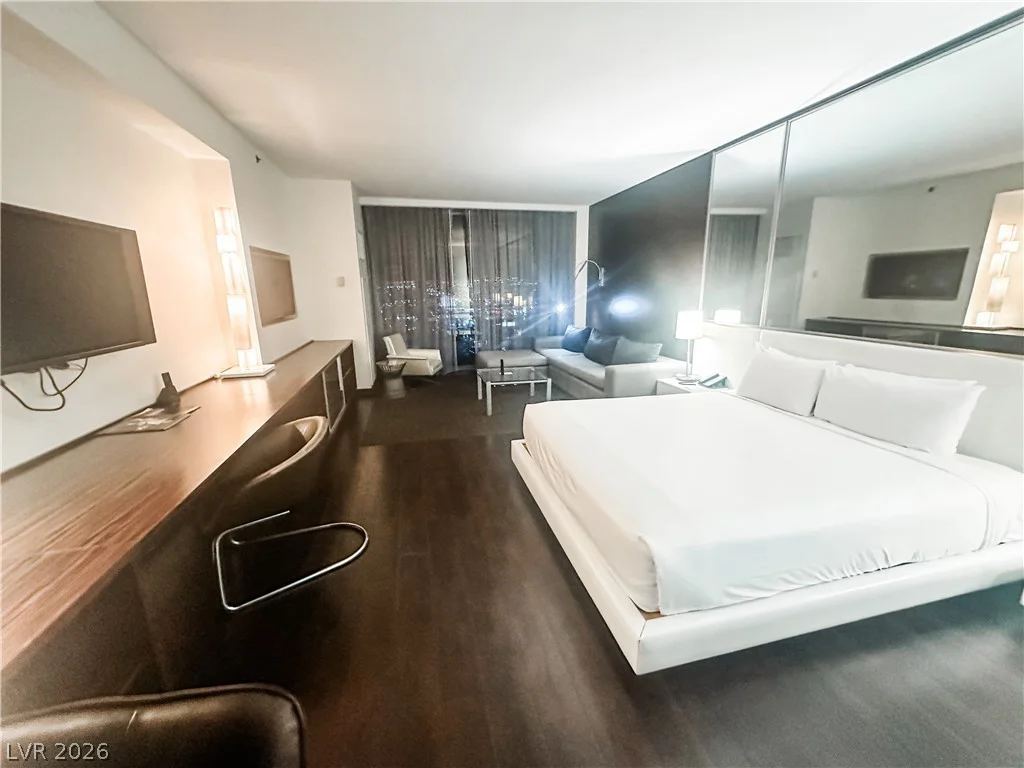 4381 Flamingo, Las Vegas, NV 89103
