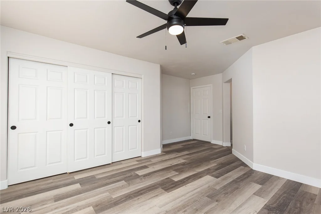 327 Perry Ellis, Henderson, NV 89014