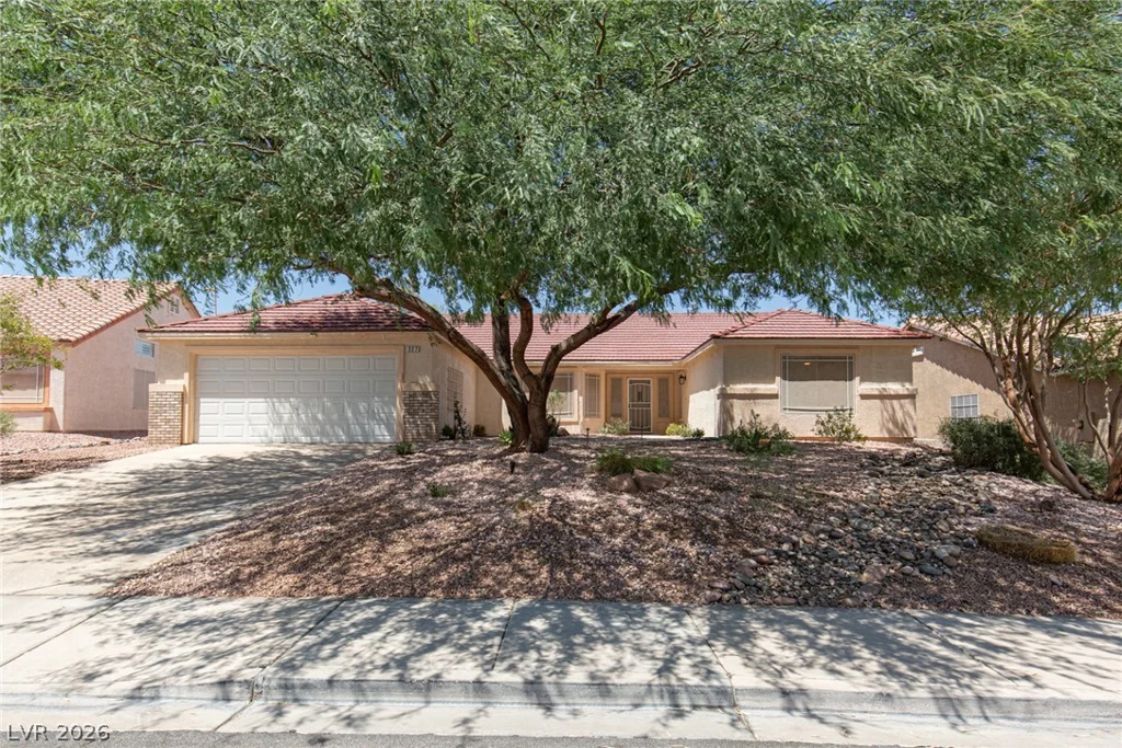 327 Perry Ellis, Henderson, NV 89014
