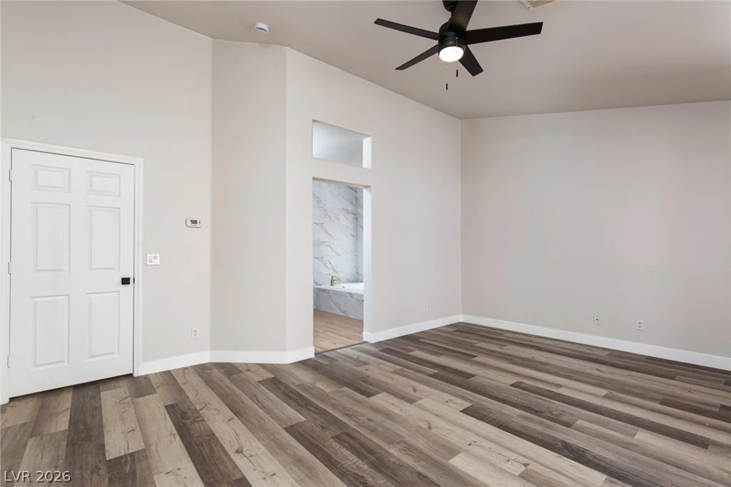 327 Perry Ellis, Henderson, NV 89014