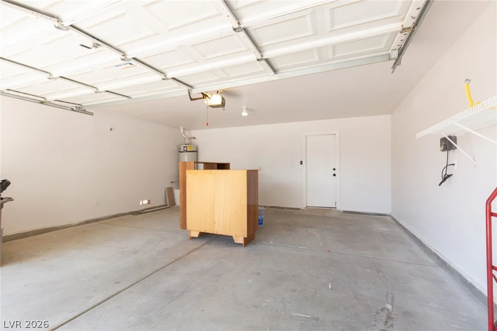 327 Perry Ellis, Henderson, NV 89014