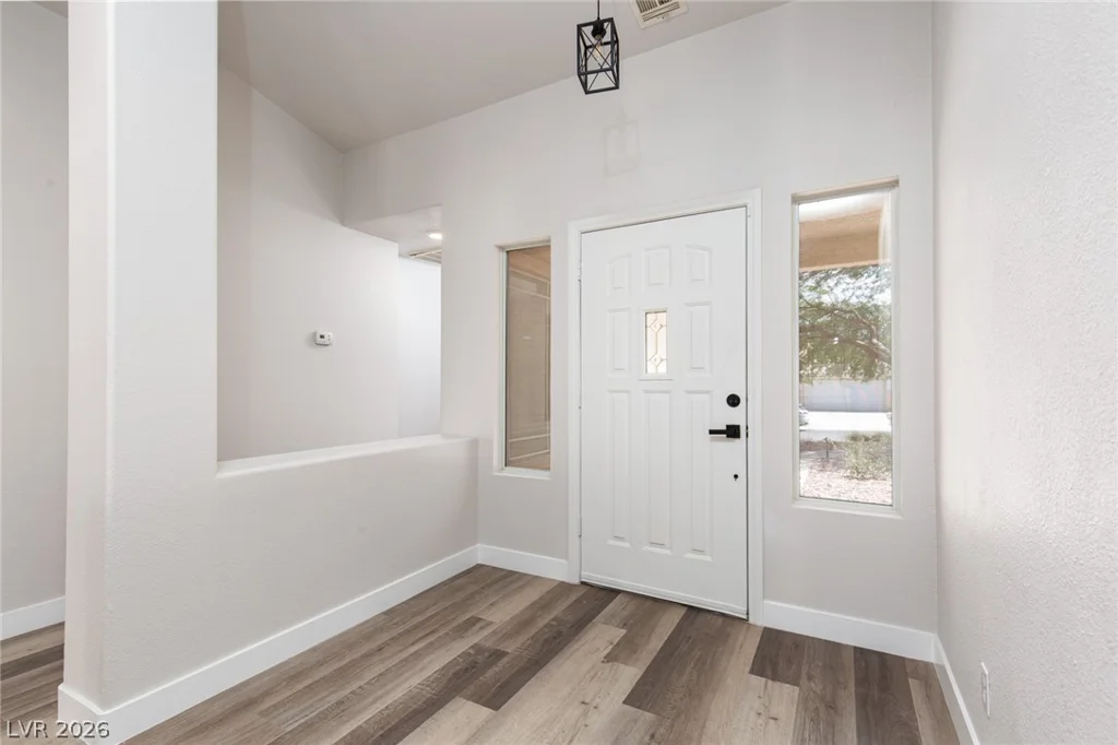 327 Perry Ellis, Henderson, NV 89014